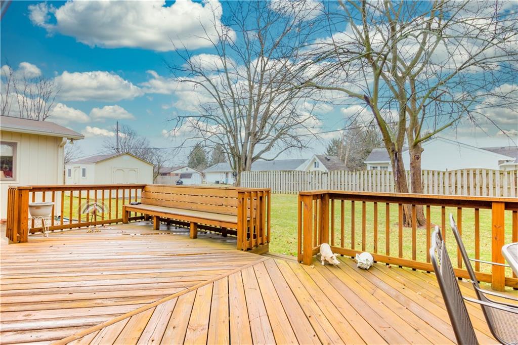 111 Willow Road Greenfield, IN 46140 - Photo 4 of 34 Gallery Image 4
