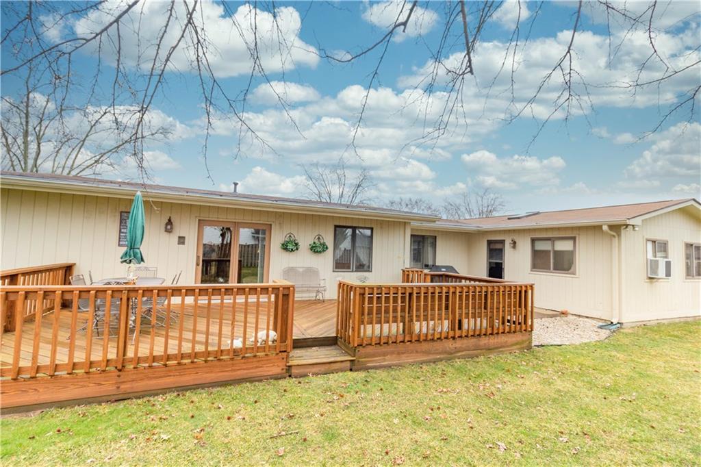 111 Willow Road Greenfield, IN 46140 - Photo 5 of 34 Gallery Image 5