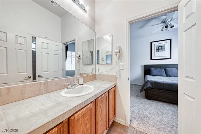 $4,200 | 8 Weston Hills Road, Henderson, NV 89052