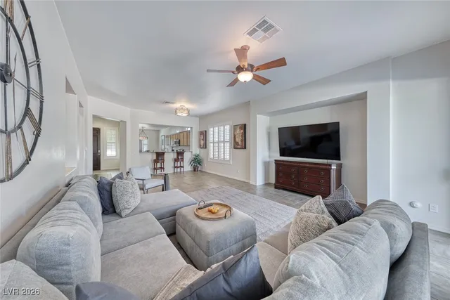 $4,200 | 8 Weston Hills Road, Henderson, NV 89052