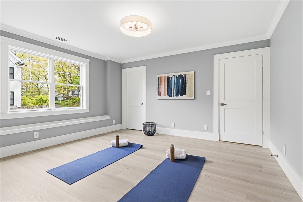 21 Balfour Street Lexington, MA 02421 - Photo 33 of 42