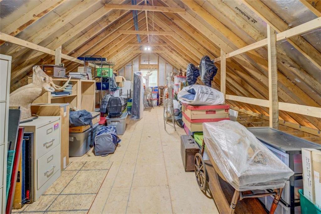 3076 East Lake Road McDonough, GA 30252 - Photo 40 of 49 a utility room with dryer and washer