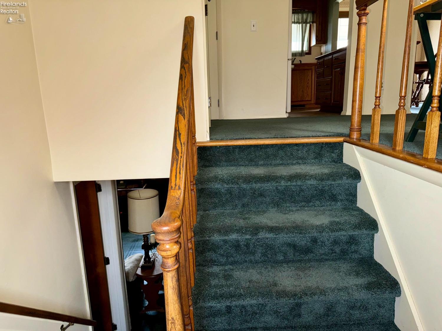 204 Rye Beach Road Huron, OH 44839 - Photo 4 of 50 Gallery Image 4