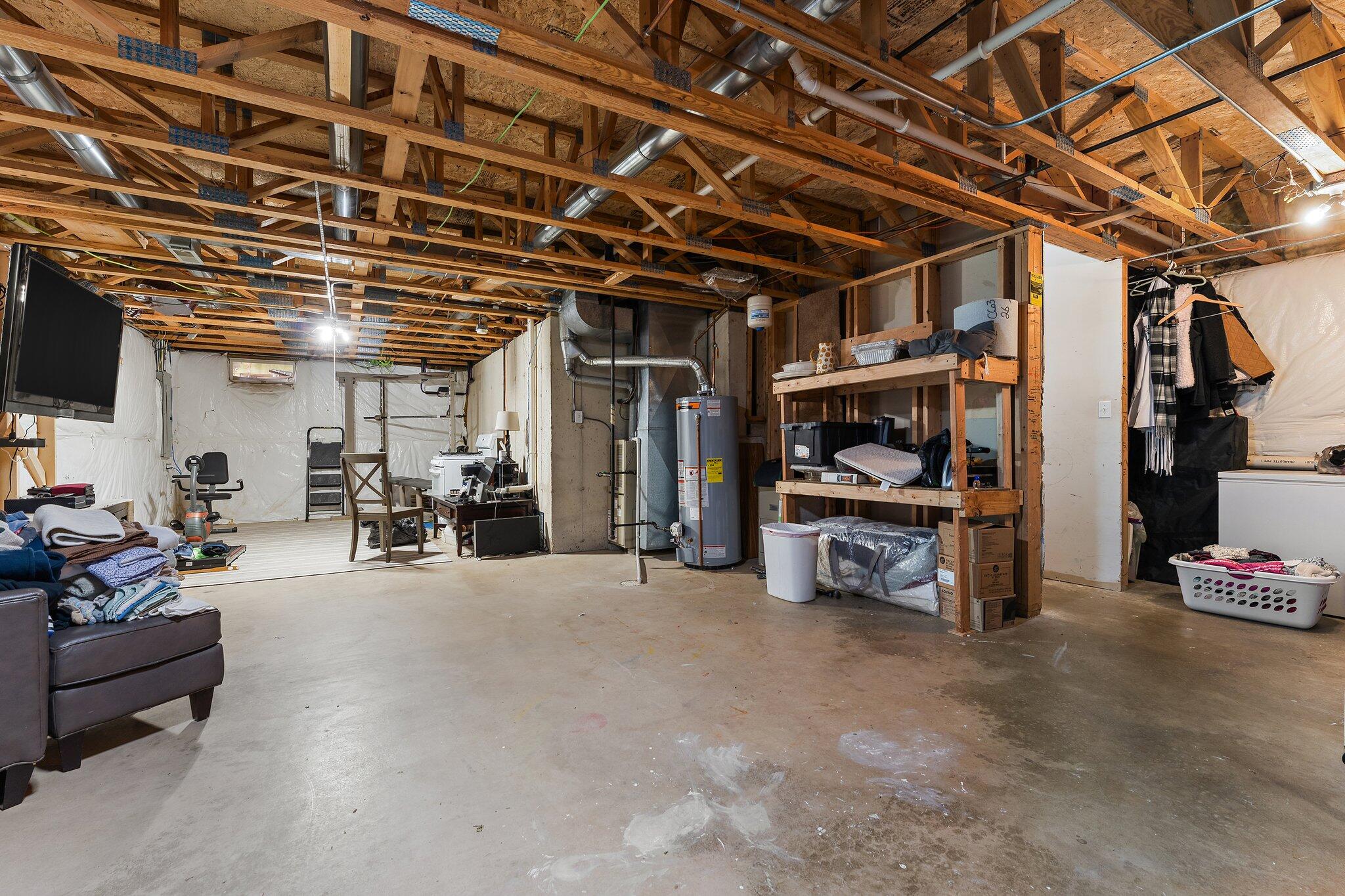 1539 Krame Drive Crown Point, IN 46307 - Photo 22 of 32 2048x1365