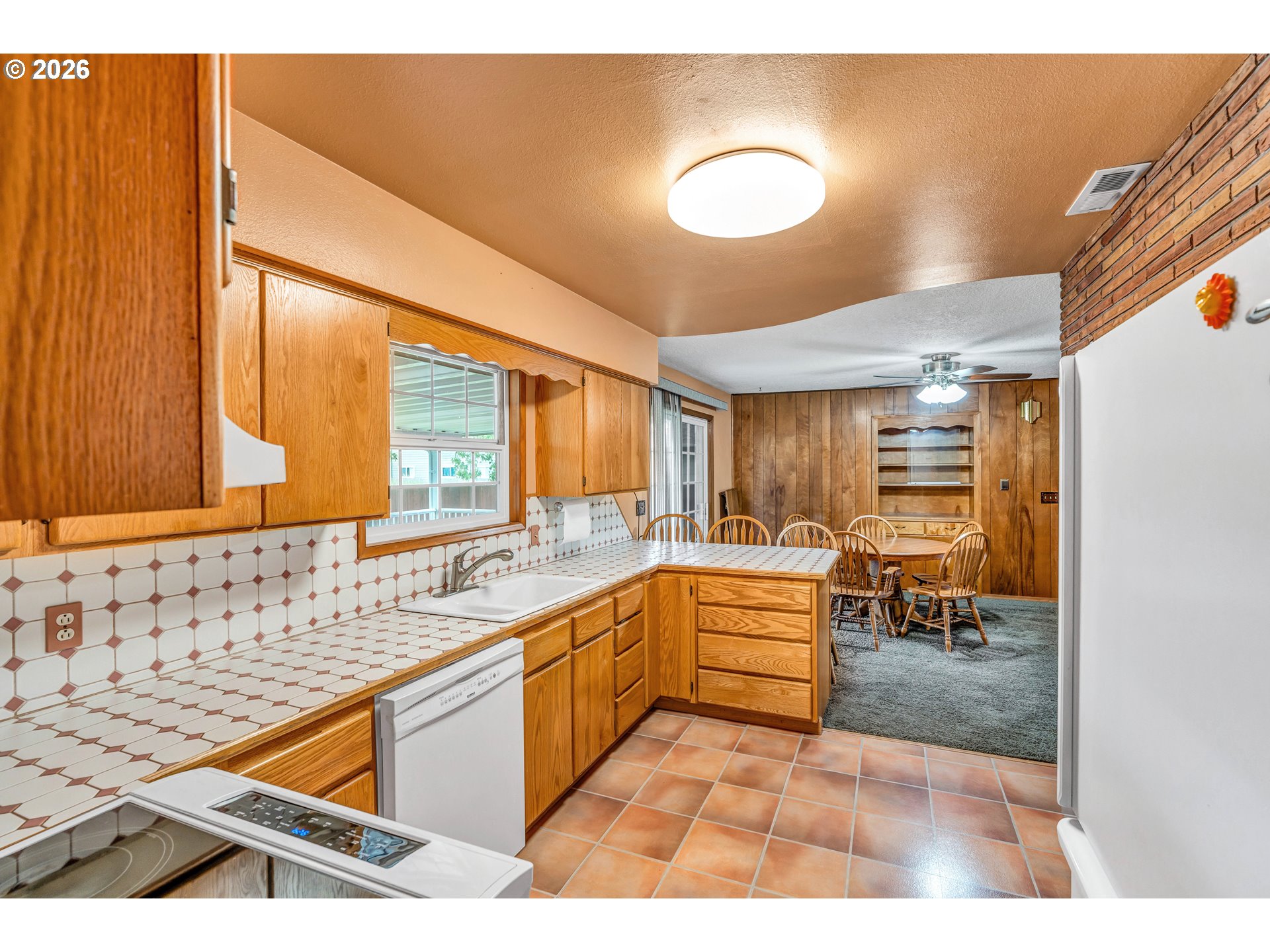 994 33rd Avenue Longview, WA 98632 - Photo 12 of 34