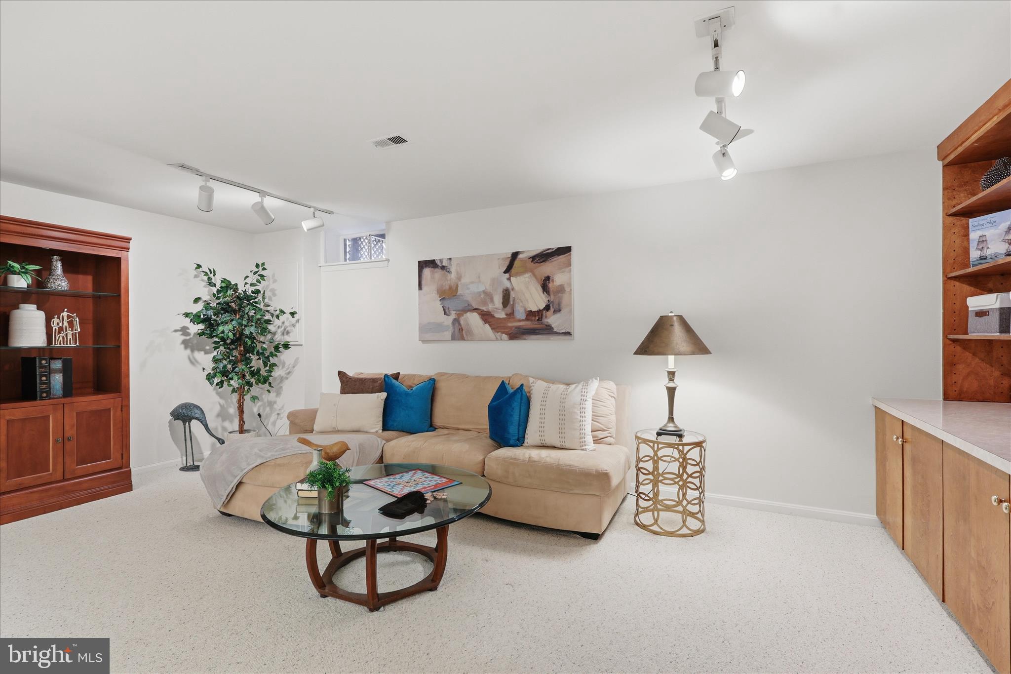 2184 Pond View Court Reston, VA 20191 - Photo 28 of 45