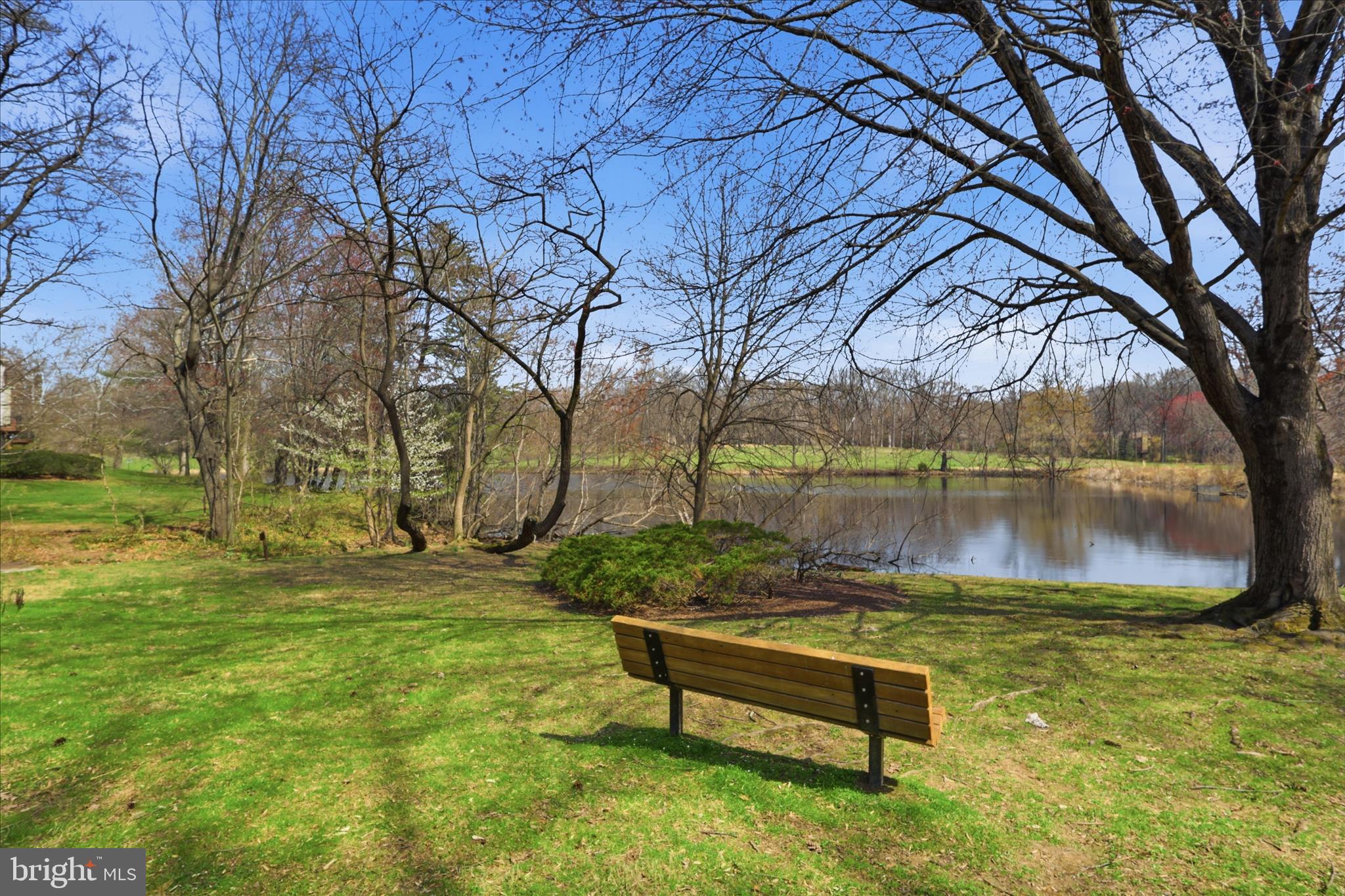 2184 Pond View Court Reston, VA 20191 - Photo 36 of 45