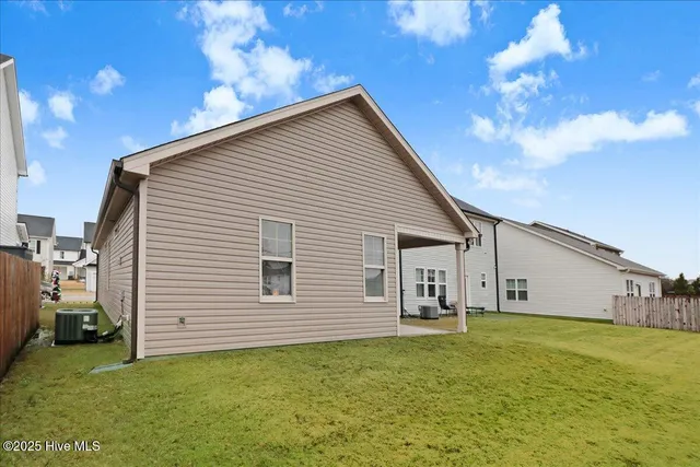 $278,500 | 282 Sunfish Street, Smithfield, NC 27577