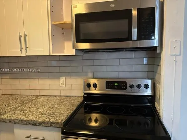 $1,875 | 90 Northeast 68th Terrace, Unit 90, Miami, FL 33138