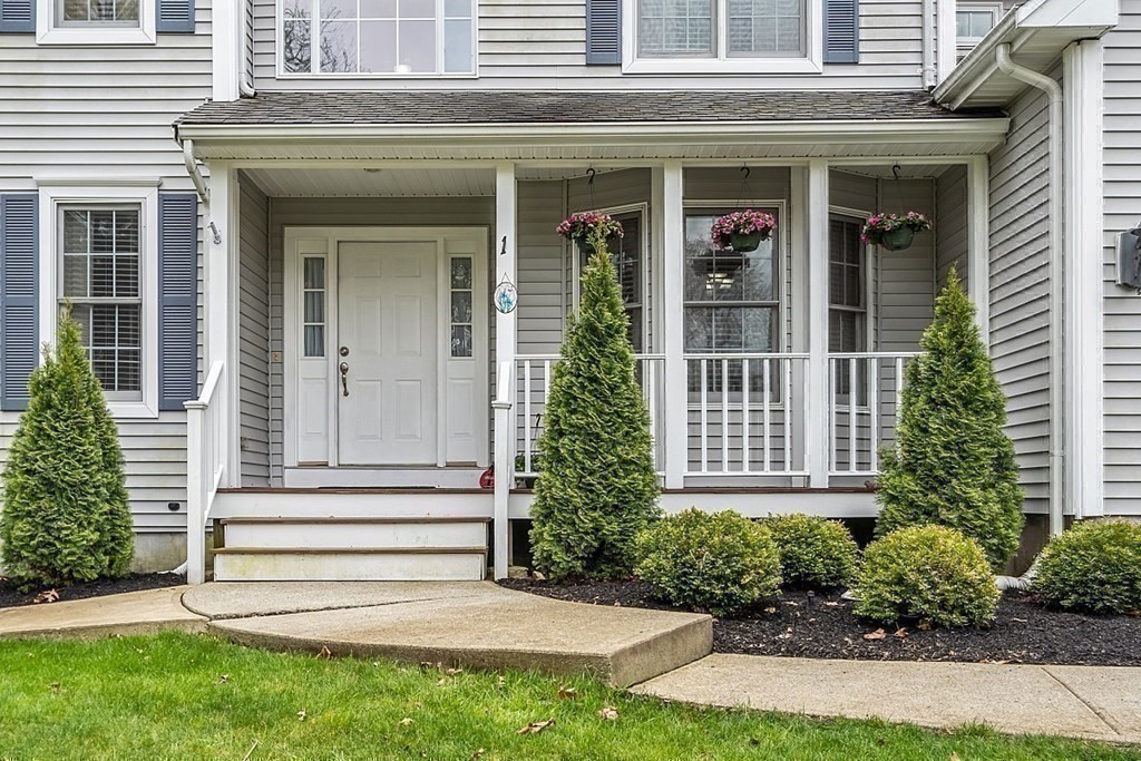 1 Green Leaf Road Bridgewater, MA 02324 - Photo 2 of 42 Gallery Image 2