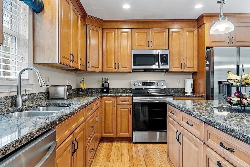 1 Green Leaf Road Bridgewater, MA 02324 - Photo 34 of 42 Gallery Image 34