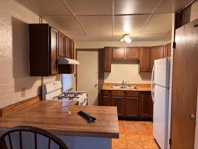 $150,000 | 1001 39th Avenue, Rockford, IL 61109