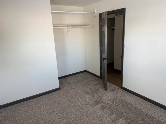 $150,000 | 1001 39th Avenue, Rockford, IL 61109