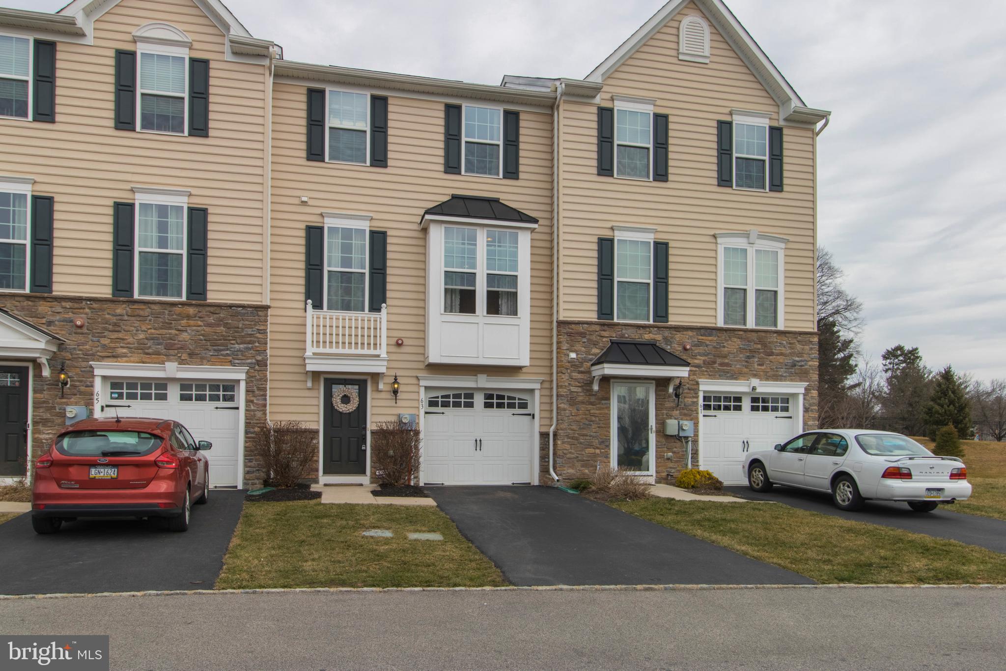 63 Old Cedarbrook Road Wyncote, PA 19095 - Photo 3 of 57 Gallery Image 3