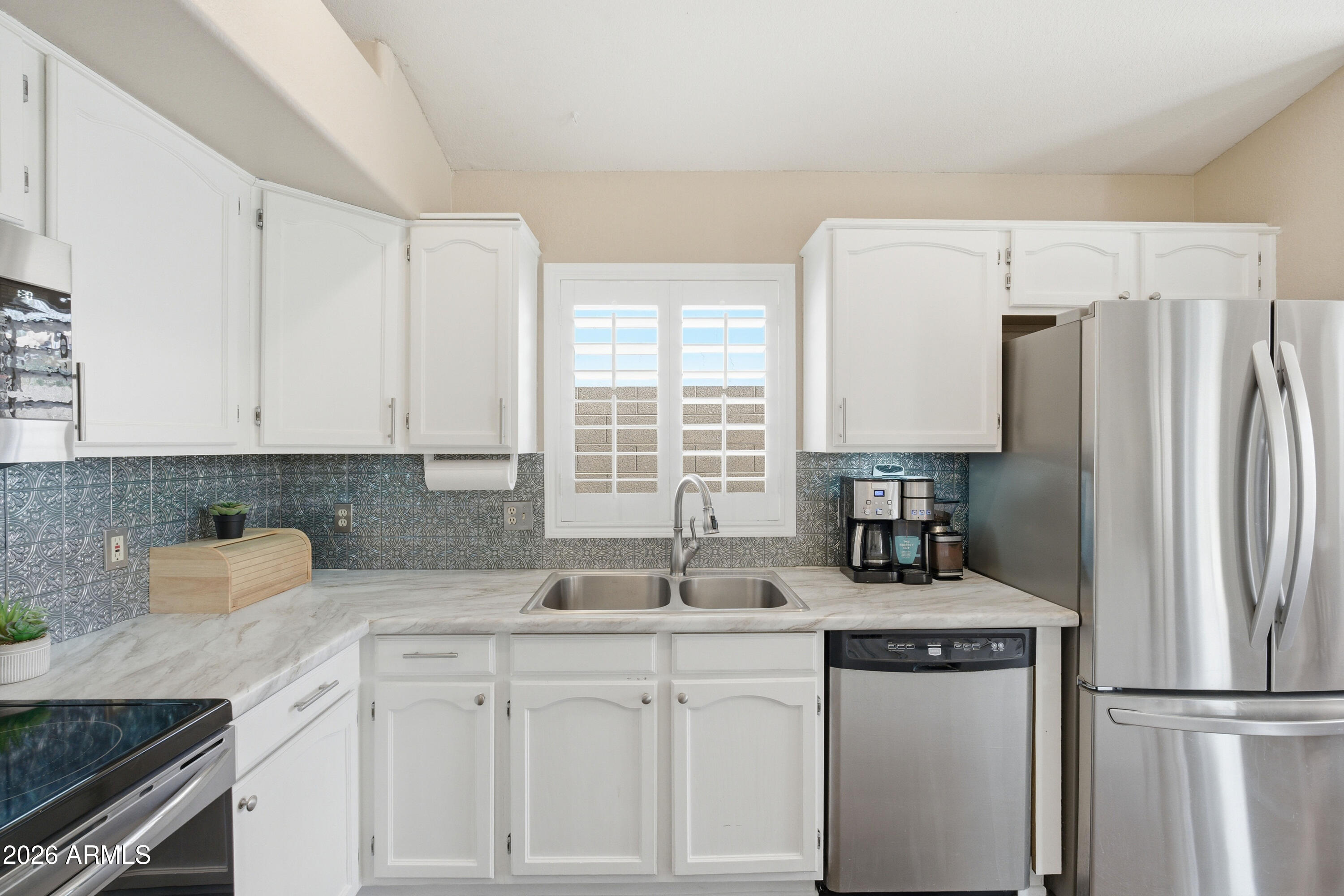 625 West Sagebrush Street Gilbert, AZ 85233 - Photo 19 of 52 3e