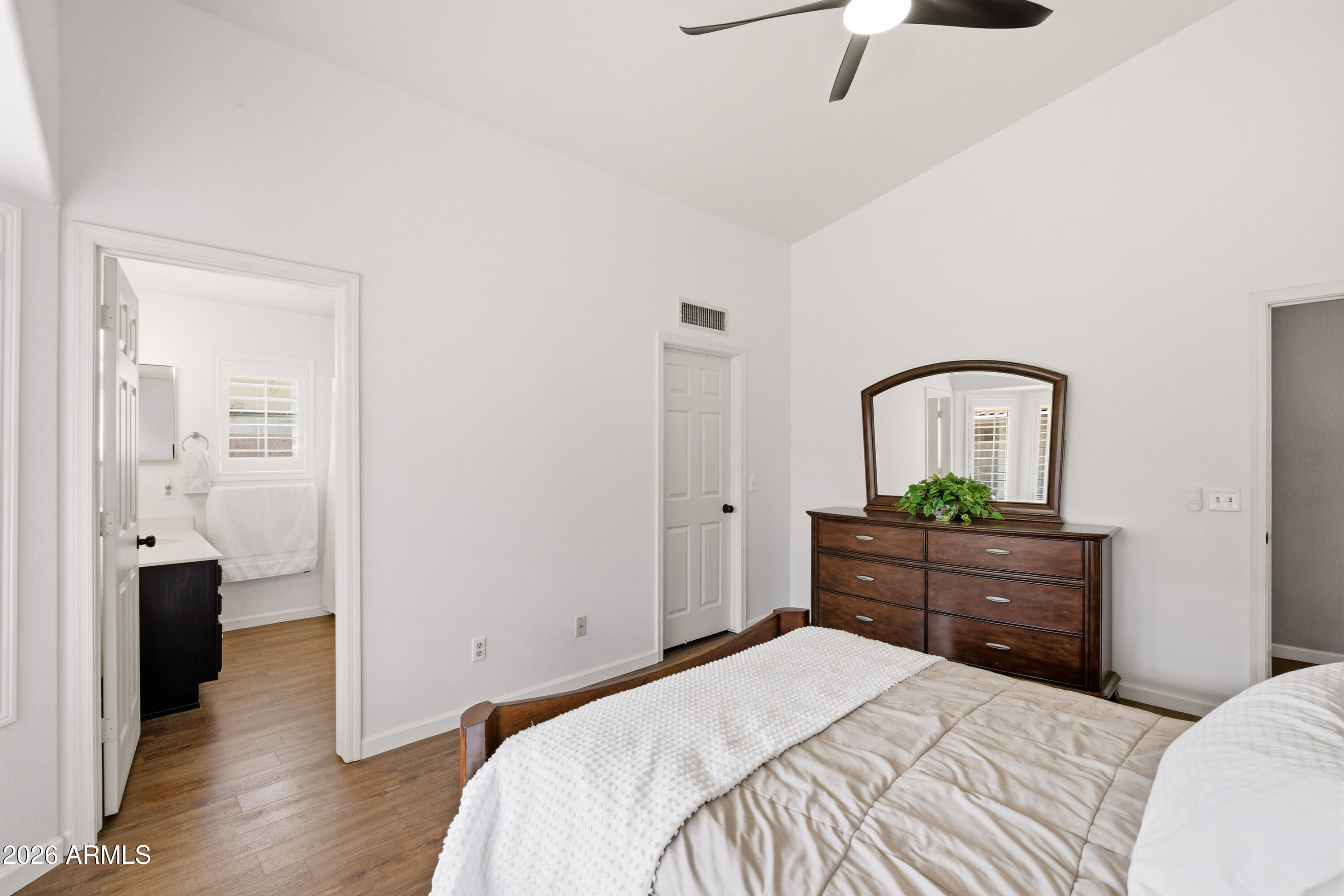 625 West Sagebrush Street Gilbert, AZ 85233 - Photo 27 of 52 4d