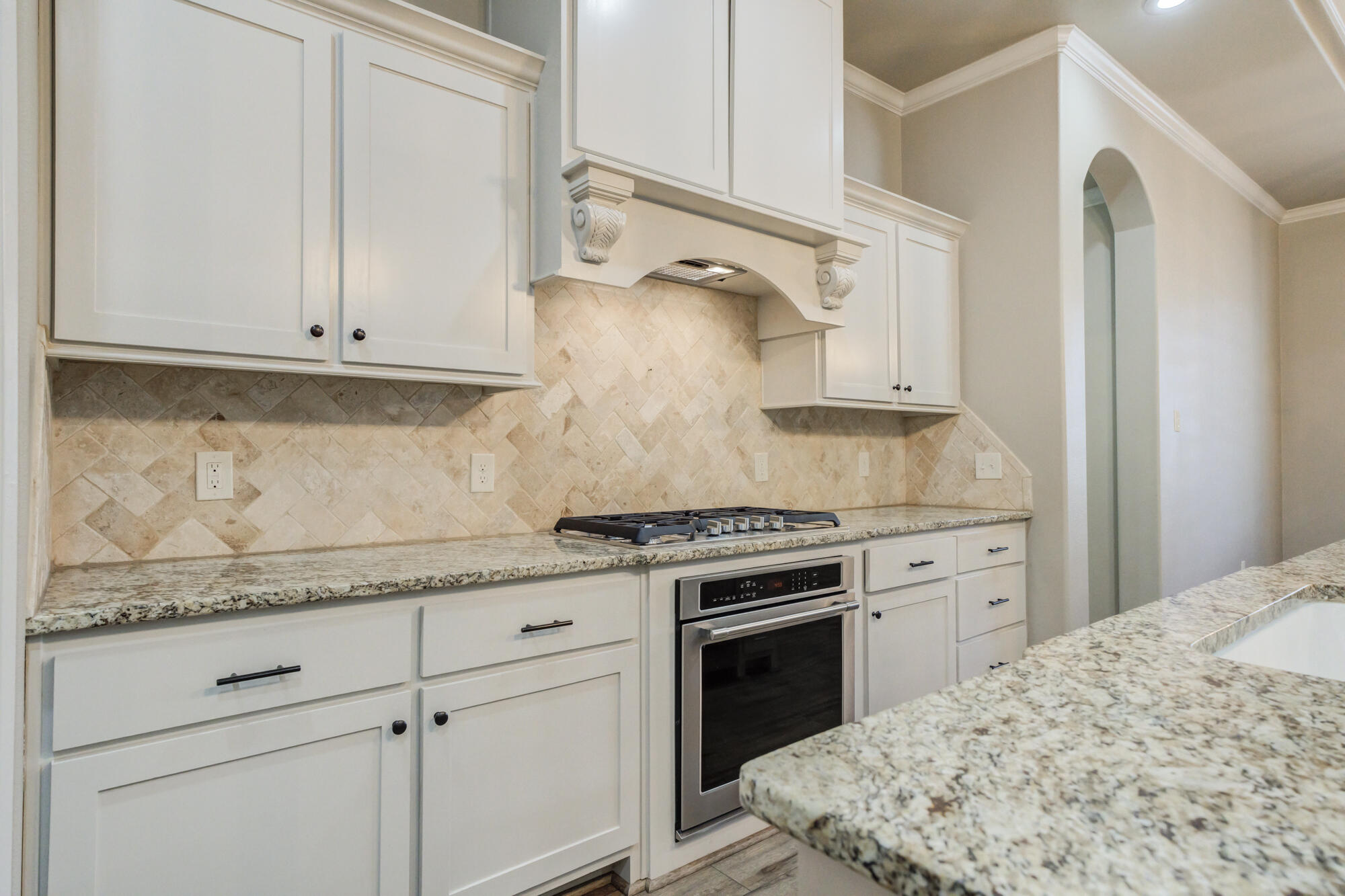 617 North 9th Street Wolfforth, TX 79382 - Photo 20 of 62 617-N-9th-St_Wolfforth-TX_12_Kitchen