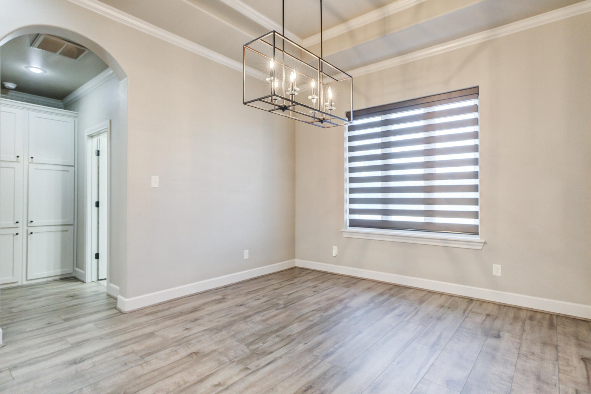 617 North 9th Street Wolfforth, TX 79382 - Photo 27 of 62 617-N-9th-St_Wolfforth-TX_19_Dining-Room