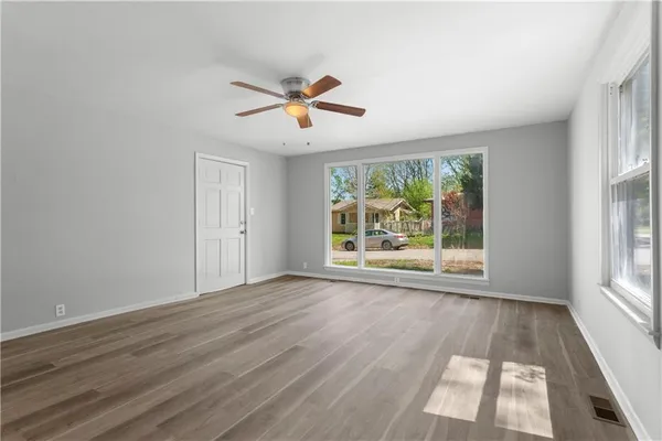 $140,000 | 536 South Evanston Avenue, Independence, MO 64053