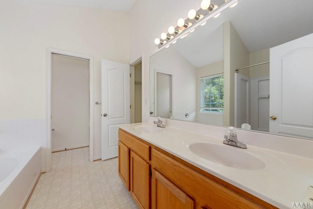 245 Green View Road Moyock, NC 27958 - Photo 29 of 42