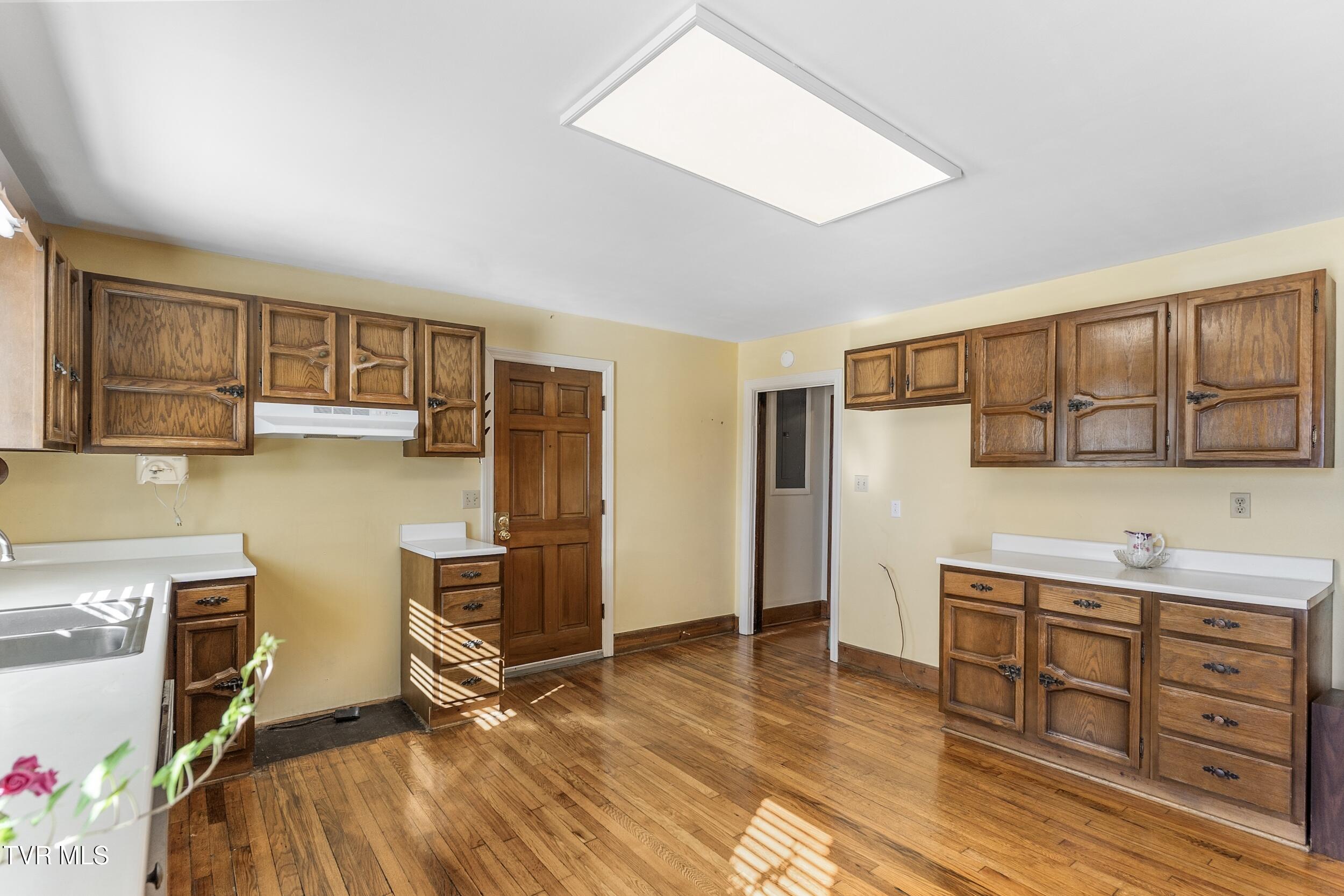 507 Birchfield Road Wise, VA 24293 - Photo 21 of 46 21_arw08026