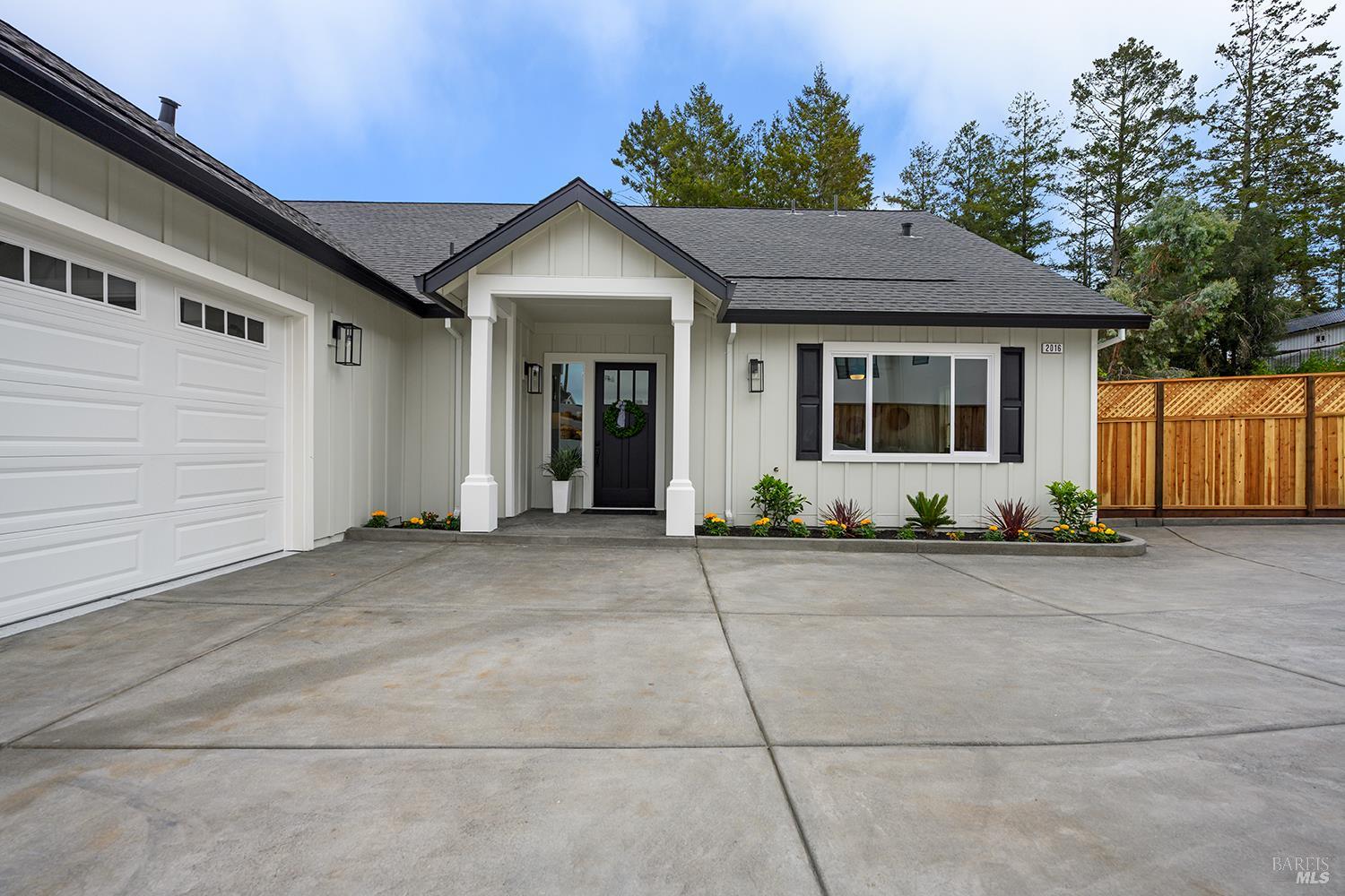 2016 Eagle Court Santa Rosa, CA 95403 - Photo 42 of 46 Gallery Image 42