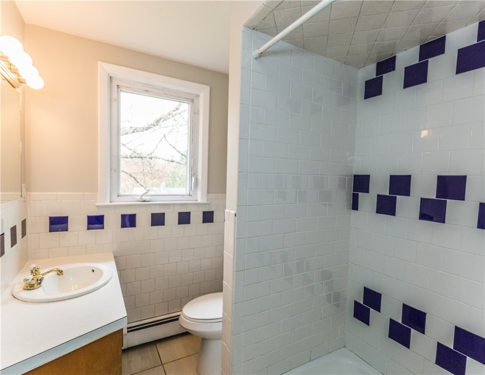 174 Blackrock Road Coventry, RI 02816 - Photo 14 of 21 Bathroom