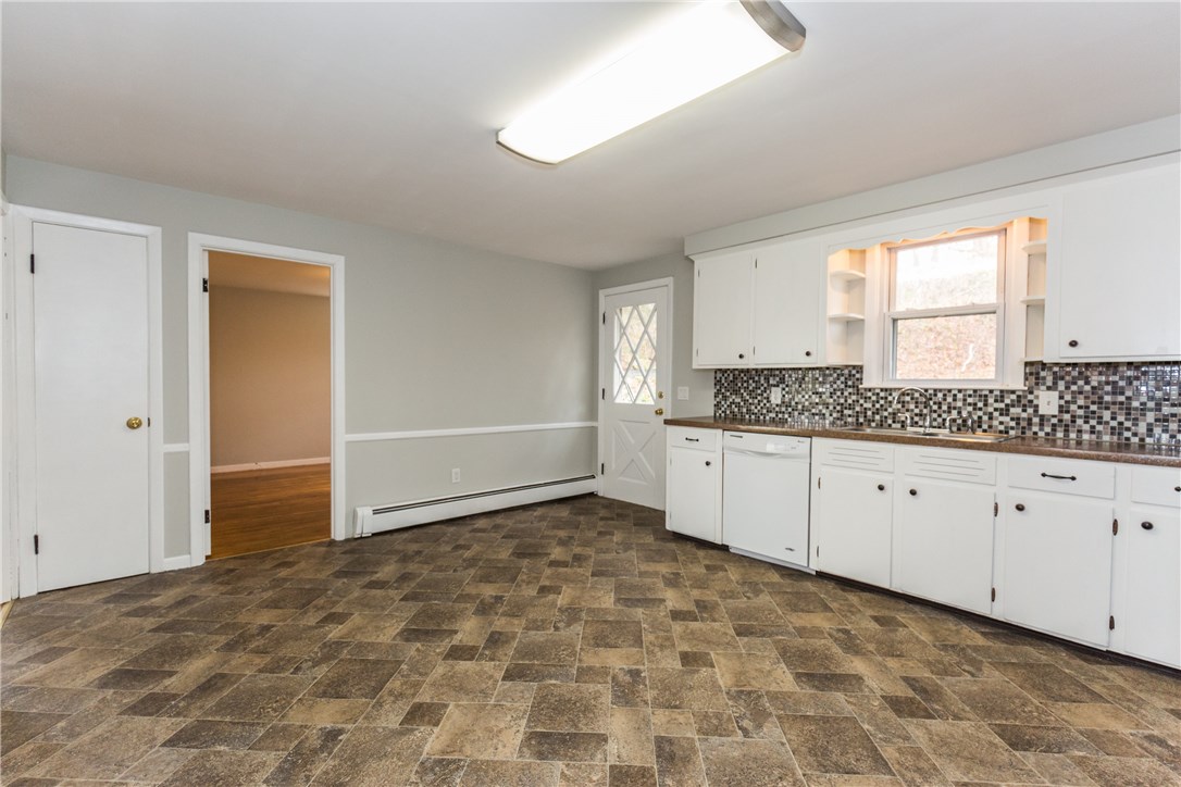 174 Blackrock Road Coventry, RI 02816 - Photo 7 of 21 Kitchen