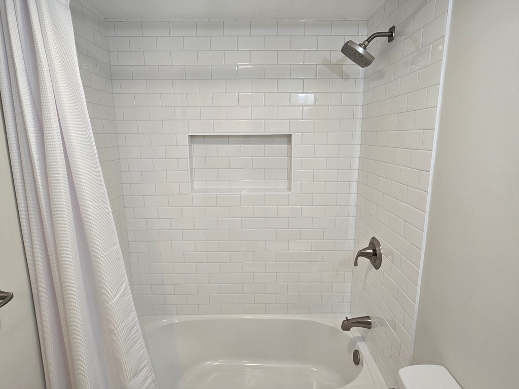 54 Tri Street Ashland, MA 01721 - Photo 16 of 33