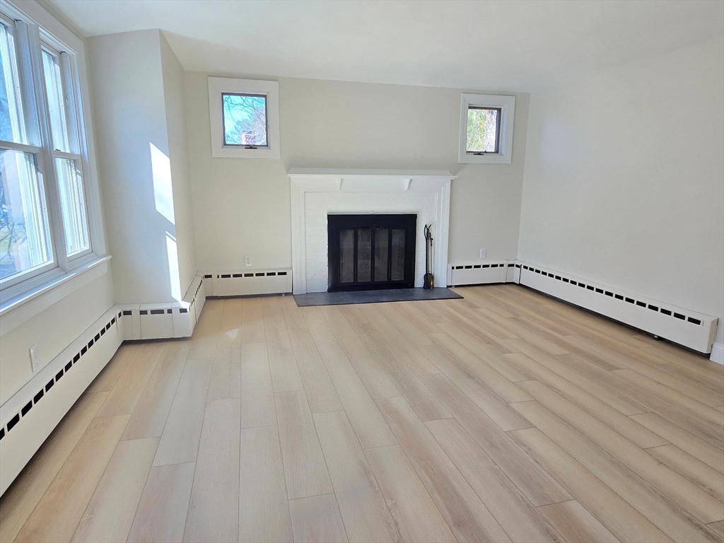 54 Tri Street Ashland, MA 01721 - Photo 3 of 33