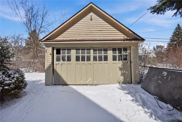 $219,900 | 126 Lockwood Avenue, Buffalo, NY 14220