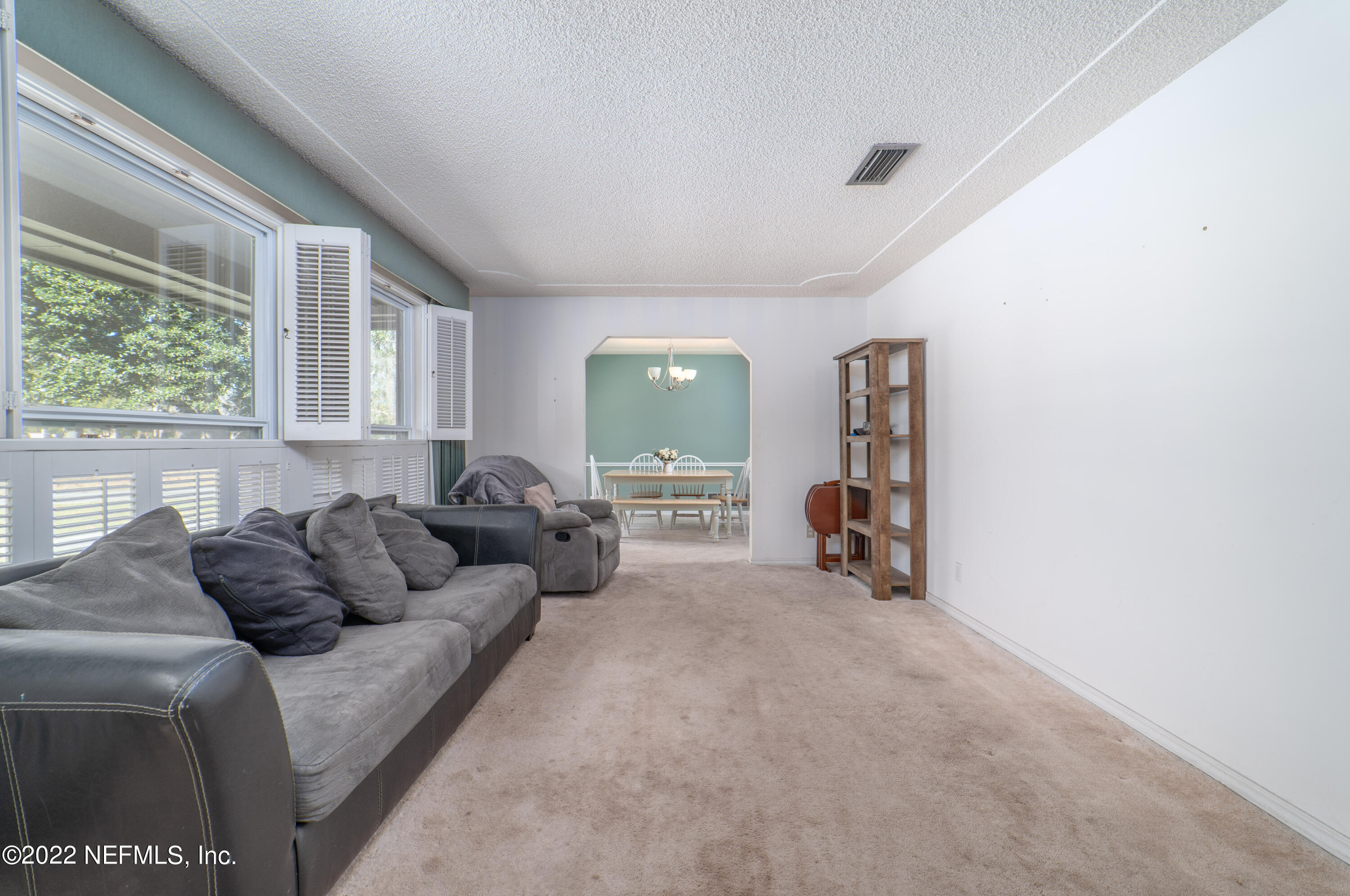 156 Foxridge Road Orange Park, FL 32065 - Photo 6 of 22 P1601930-Edit