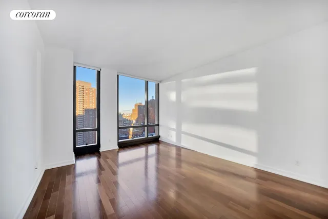 $4,650,000 | 101 Warren Street, Unit 1720 | TriBeCa