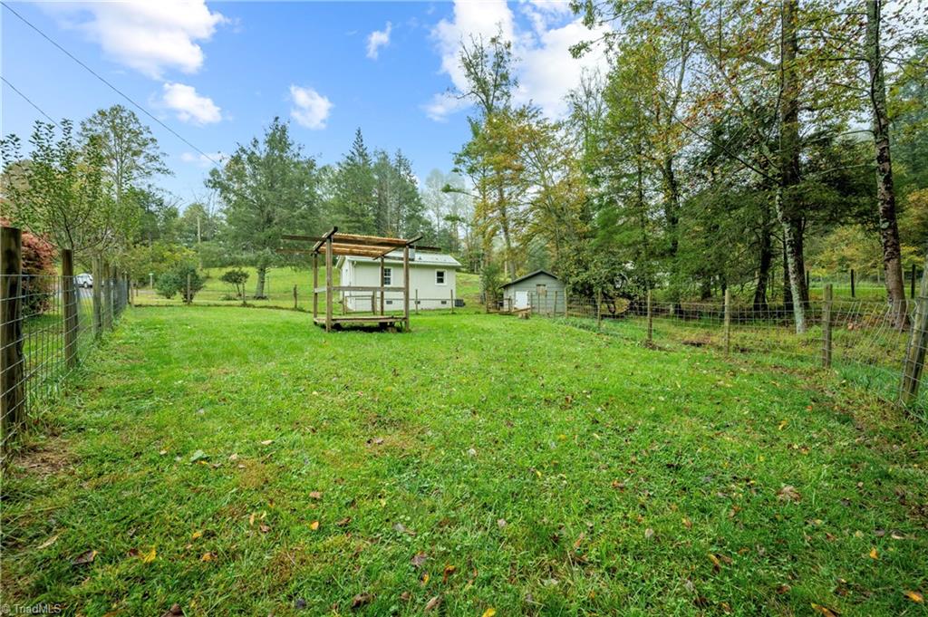 487 Dry Twig Road Laurel Fork, VA 24352 - Photo 23 of 39 Gallery Image 23