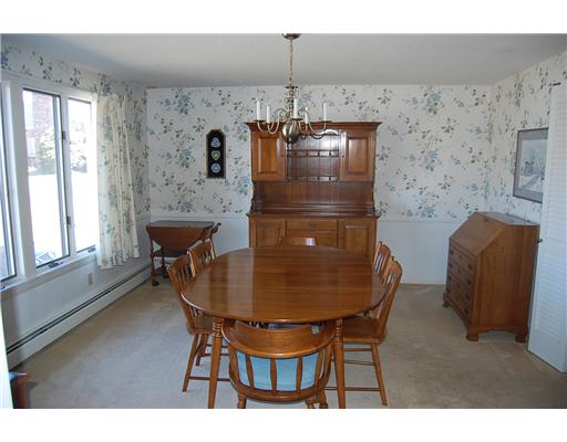 14 Hanley Farm Road, Unit 14 Warren, RI 02885 - Photo 4 of 11 Dining Room. Formal dining room or a possible additional bedrooom.