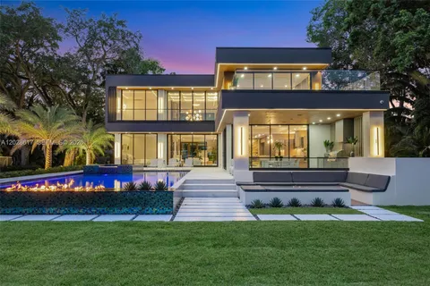 $13,995,000 | 700 Southwest 12th Avenue, Fort Lauderdale, FL 33312