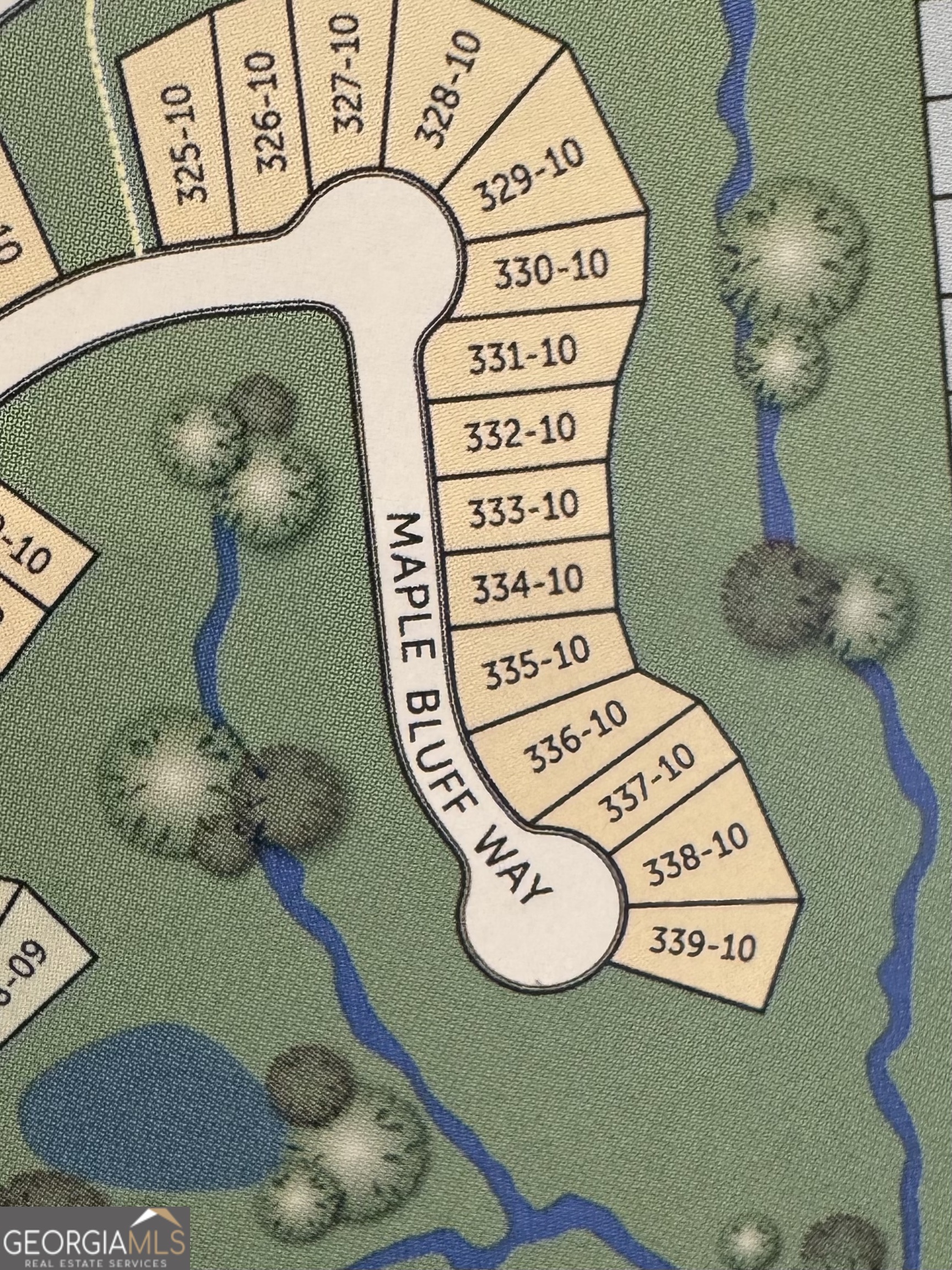 5947 Maple Bluff Way Hoschton, GA 30548 - Photo 27 of 32 a view of a table