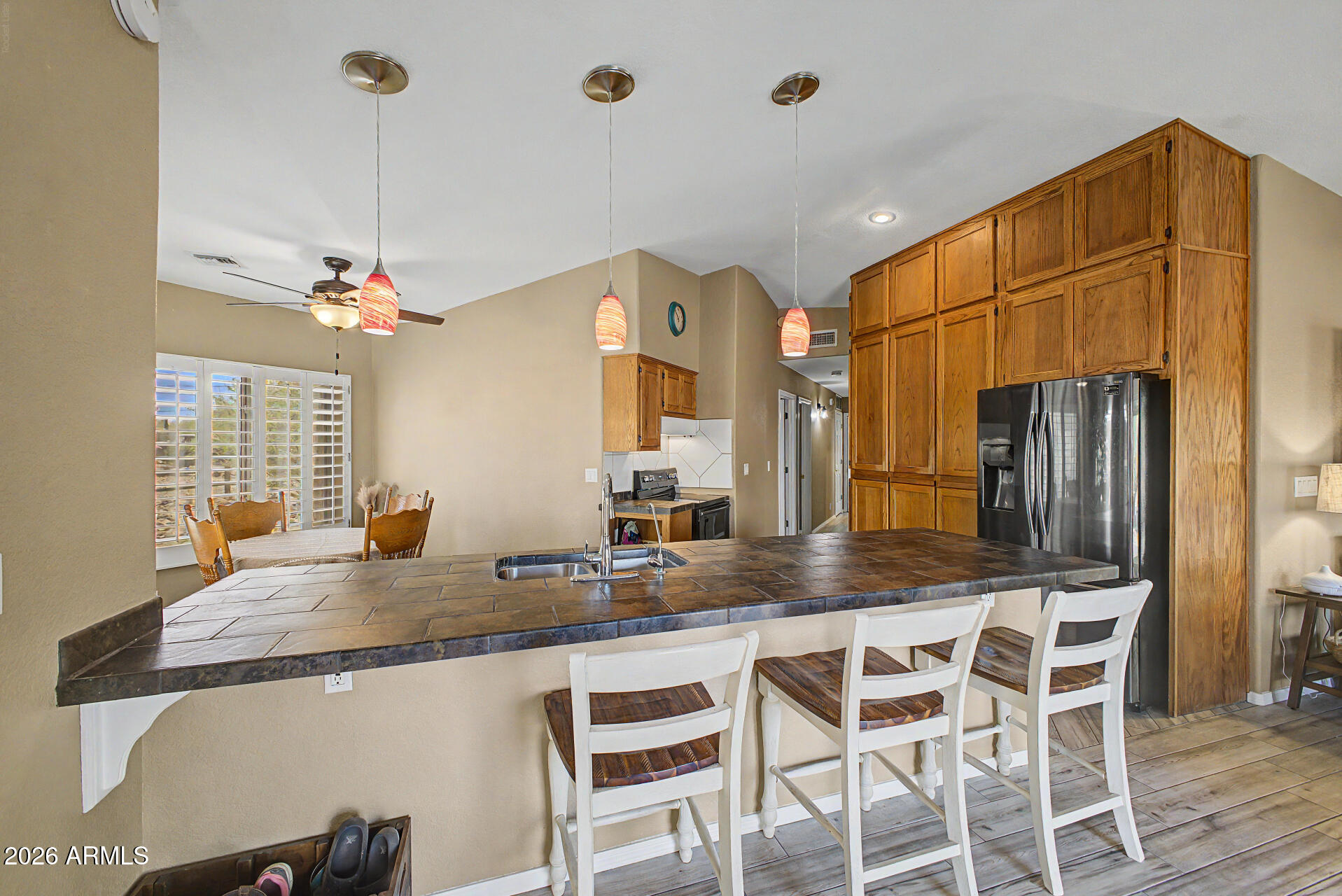1502 South Prospectors Road Apache Junction, AZ 85119 - Photo 13 of 93 12 - Prospector