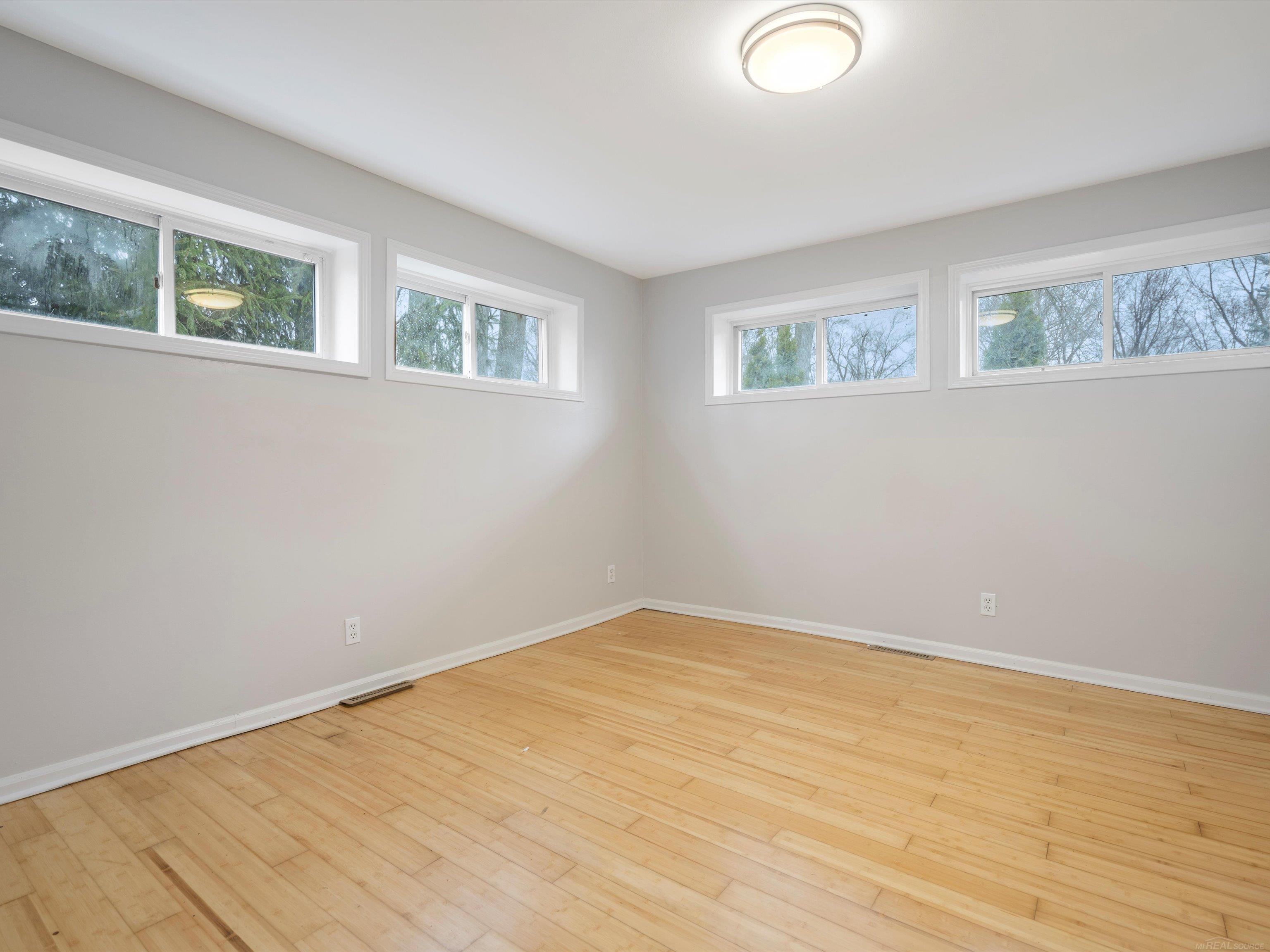 220 Michelson Road Rochester Hills, MI 48307 - Photo 5 of 19