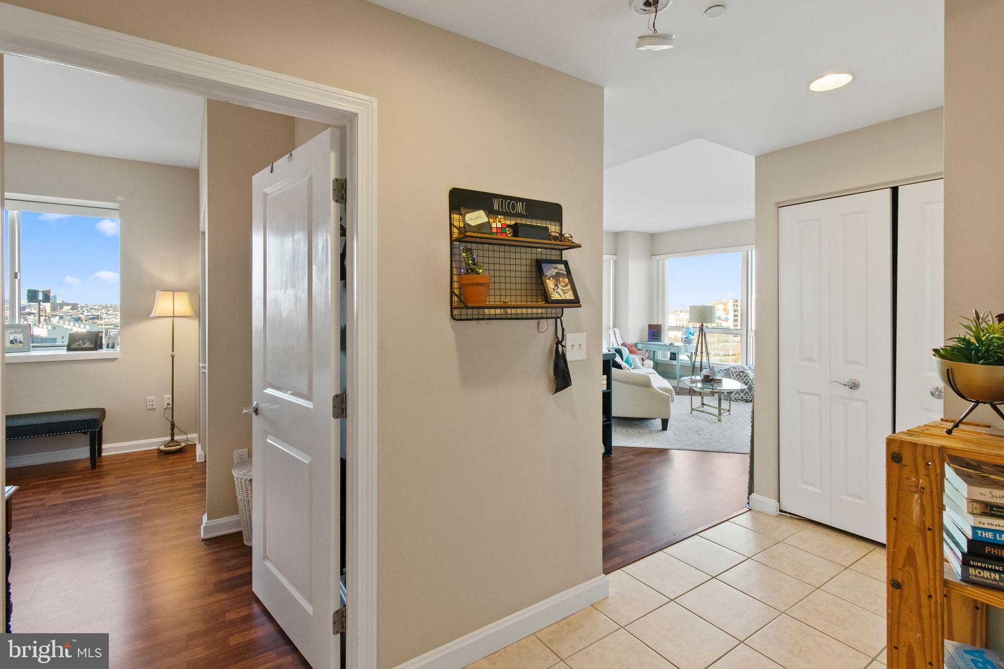 901 North Penn Street, Unit R806 Philadelphia, PA 19123 - Photo 5 of 23 Gallery Image 5
