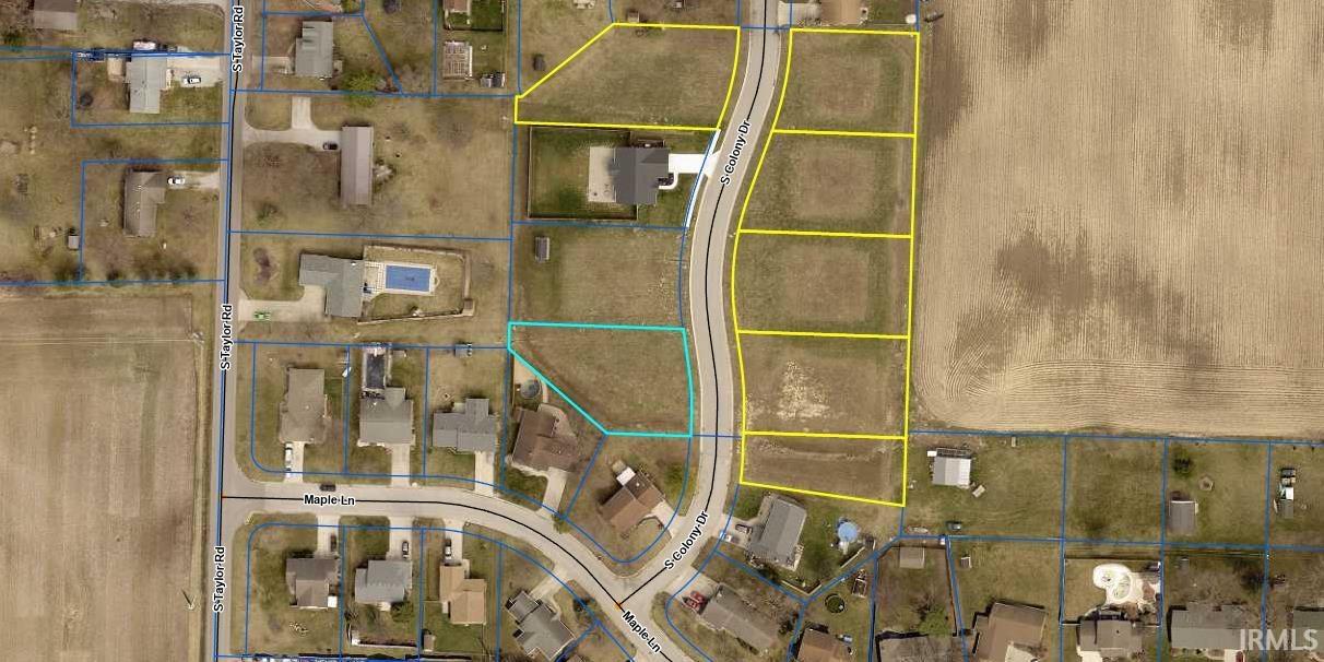 303 South Colony Drive Garrett, IN 46738 - Photo 1 of 1