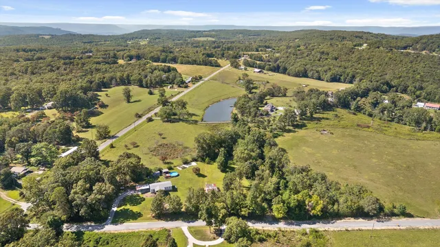 $249,900 | 37 Scratch Ankle Road, Trenton, GA 30752