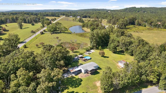 $249,900 | 37 Scratch Ankle Road, Trenton, GA 30752