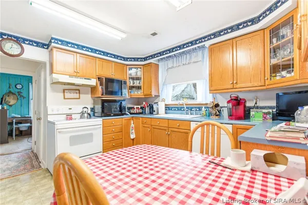 $195,000 | 128 Powder House Lane, New Albany, IN 47150
