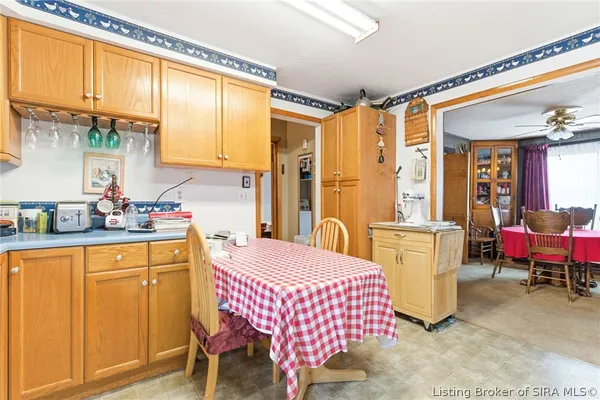 $195,000 | 128 Powder House Lane, New Albany, IN 47150