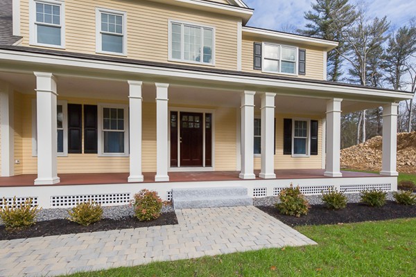 230 B Middleton Road Boxford, MA 01921 - Photo 3 of 5 front view of a house