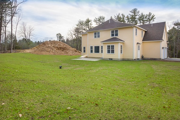 230 B Middleton Road Boxford, MA 01921 - Photo 4 of 5 a view of a house with a yard