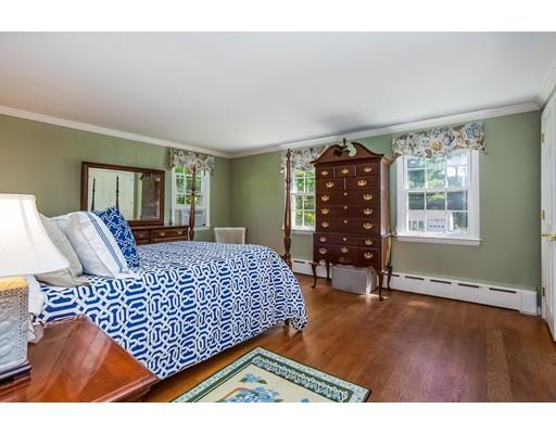 164 Burbank Road Longmeadow, MA 01106 - Photo 14 of 26 Gallery Image 14