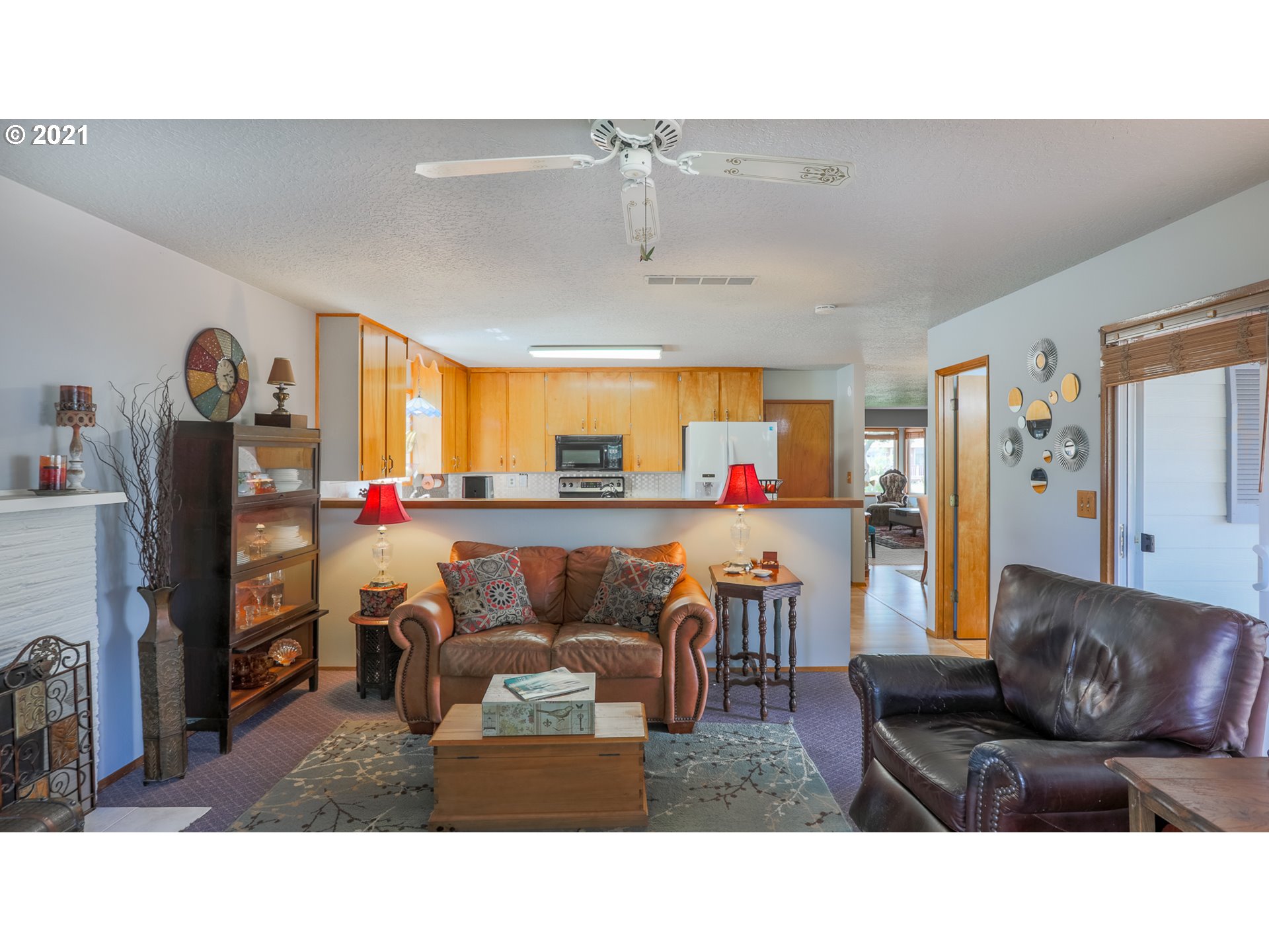 1790 Thompson Road Woodburn, OR 97071 - Photo 15 of 27 Gallery Image 15