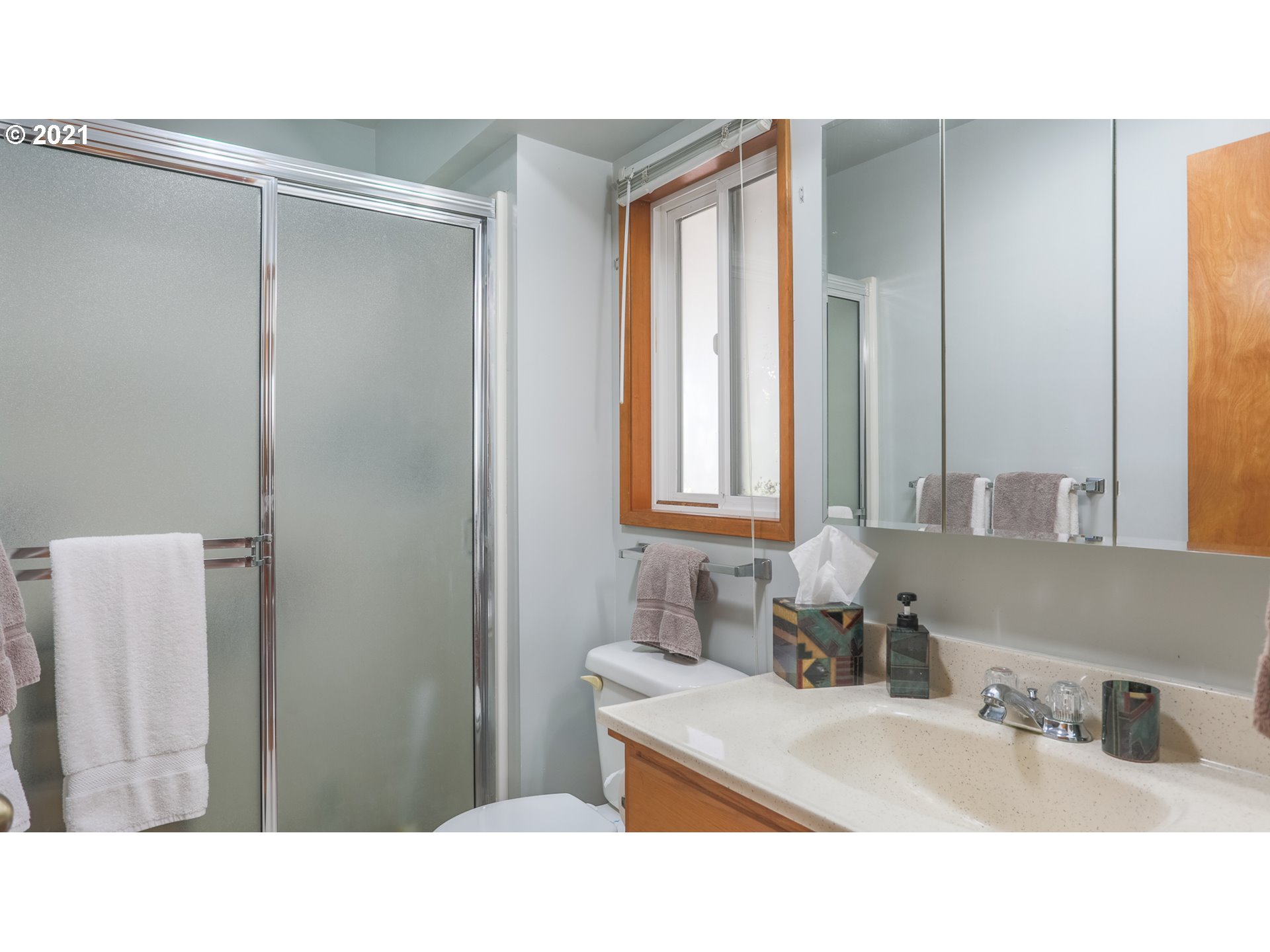 1790 Thompson Road Woodburn, OR 97071 - Photo 18 of 27 Gallery Image 18